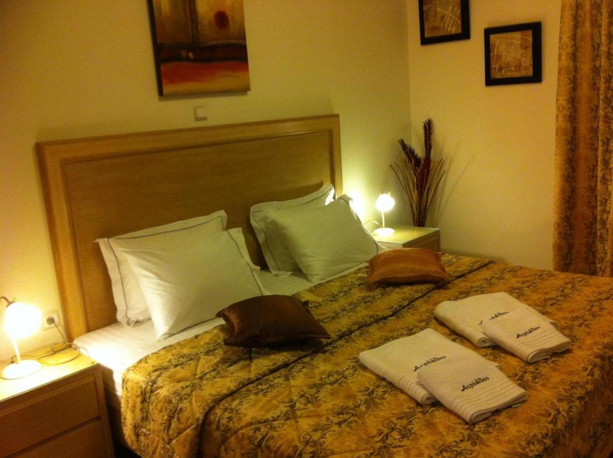 Aerolithos Hotel Adamantas  Exterior photo